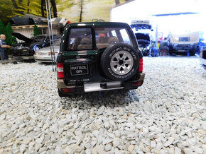 model auta Nissan Patrol GR Y60 / GR Y61 Otto mobile 1:18 - 4