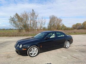 Jaguar S-type R Supercharged - 4