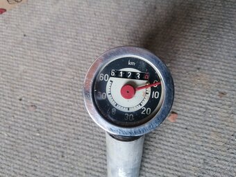 Tachometer na Stadion S22, Jawa 555 - 4