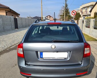 Škoda Octavia II COMBI  2.0 TDI CR 103 KW Elegance - 4