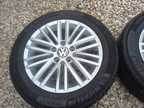 org.hlinikové disky Vw-Touran--6,5Jx16-ET-50--5x112 - 4