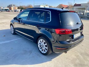 VOLKSWAGEN GOLF SPORTSVAN HIGLINE 1,6 TDi - 4