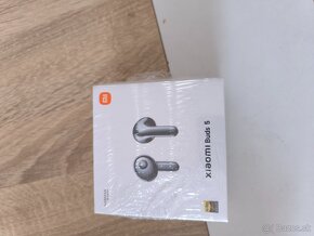 Redmi Note 11 Pro 5G a Xiaomi buds 5 - 4