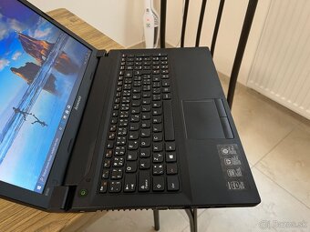 15.6"/Lenovo Notebook/i3/8GB RAM DDR3/500GB HDD/Intel HD Gr - 4