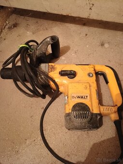 Dewalt - 4