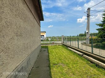 GESTTO | 5-IZBOVÝ RODINNÝ DOM | HOSTE | 619 m2 POZEMOK - 4