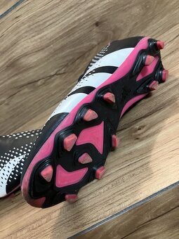 Kopacky Adidas Predator - 4