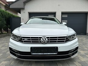 Volkswagen Passat Variant 2.0 TDI BMT R-Line Highline - 4