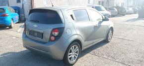 Chevrolet Aveo Cruze - 4