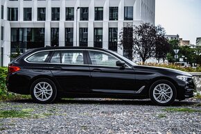 BMW Rad 5 Touring - 520d A/T - 4