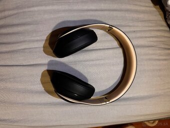 Beats by Dr. Dre Studio3 Wireless - 4