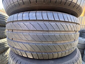 205/55 R17 michelin - 4