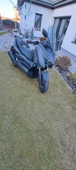 Yamaha XMAX 300 - 4