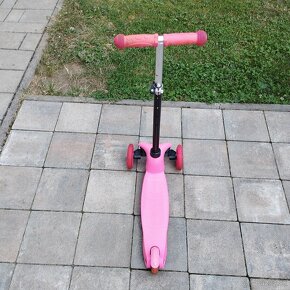 Kolobežka trojkolka scooter - 4