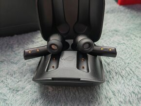 ASUS ROG CETRA TRUE WIRELESS - 4