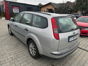 Ford Focus Kombi 1.6 VCT AKONTACIA OD 0% - 4