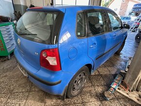 Lacno rozpredám vozidlo VW Polo 2002-2009 na náhradné diely - 4