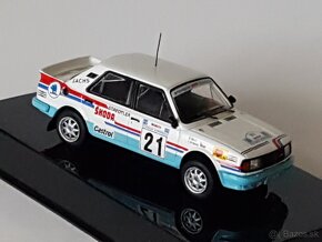 Model IXO 1:43 Škoda 130 LR - 4