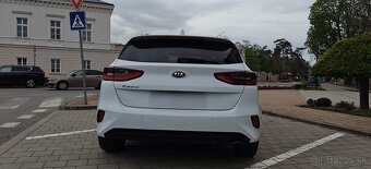 Kia ceed 1,4 T-GDI M6 GOLD - 4