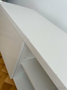 TV stolík/ skrinka pod TV IKEA Byås - 4