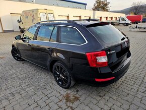 Škoda Octavia Combi 2.0 TDI M6 Edition Xenón Navi DVD R17 - 4