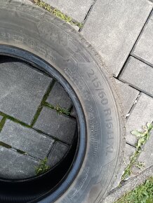 Predám zimné pneu 215/60r16 - 4