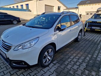 Peugeot 2008 1.2 PureTech Style - 4