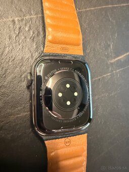 Apple Watch Series 7 Stainless Steel + 4 originálne remienky - 4