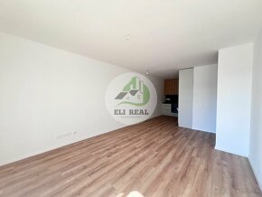 Na predaj 2-izbový byt v štádiu holobytu – 60 m² + balkón 10 - 4