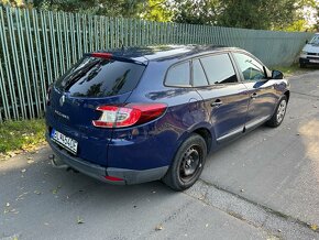 Renault Megane combi 2012 - 4