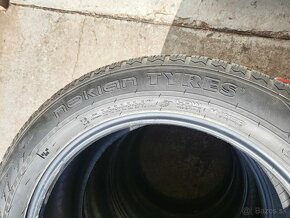 Nokian 225/55R18 - 4