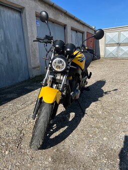 Suzuki GS500 - 4