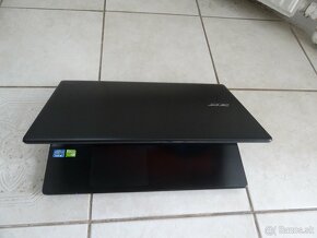 15.6"  ACER E5 - 571G/Core I5/ 8GB RAM/ 256 SSD/ 2xGrafika - 4