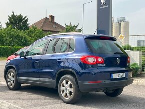 Volkswagen Tiguan 2.0 CR TDI 4-Motion Sport Style A/T - 4