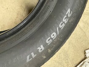 Michelin 235/65 R17 4x=80€ - 4