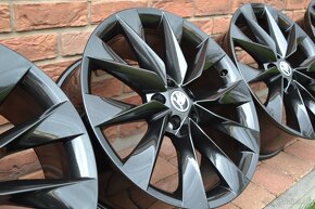 5x112 R19 Hlinikove disky Original Skoda - 4