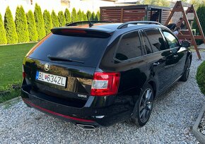 ŠKODA OCTAVIA COMBI III 2.0 TDI RS DSG - 4