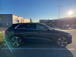 Audi e-tron 55 quattro Advanced / možný odpočet DPH - 4