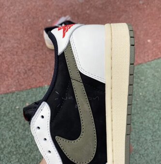 Nike Air Jordan 1 Low Travis Scott Olive - 4