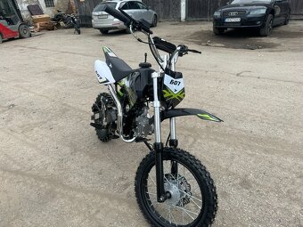 Novy Pitbike XTR 607M 125cm3 - 4