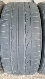 Bridgestone Potenza 235/40 r19 - 4