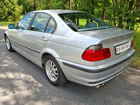 BMW 323i 125kW - 4