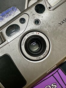 Yashica T5 - 4