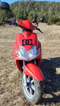 Predám spoľahlivý Yamaha jog r. 50 cc. - 4