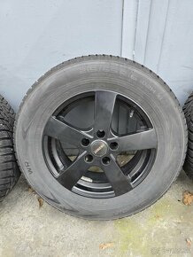 zimná sada Duster 5x114,3 215/65 R16 Nokian WRD4 DOT4216 - 4