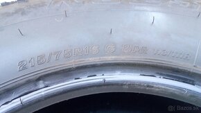 Bridgestone 215/75 R16 - 4