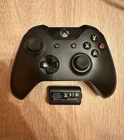 Xbox One 1TB - 4