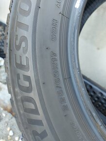 Zimné pneu Bridgestone Blizzak - 225/60 r17 - 4