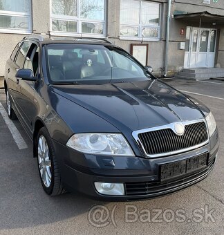 Škoda Octavia II 2.0TDi Laurin&Klement+ťažné,šíber,xenóny… - 4