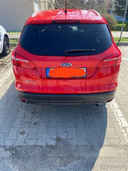 Ford focus mk3 2.0 TDCI 110 kW Titanium - 4